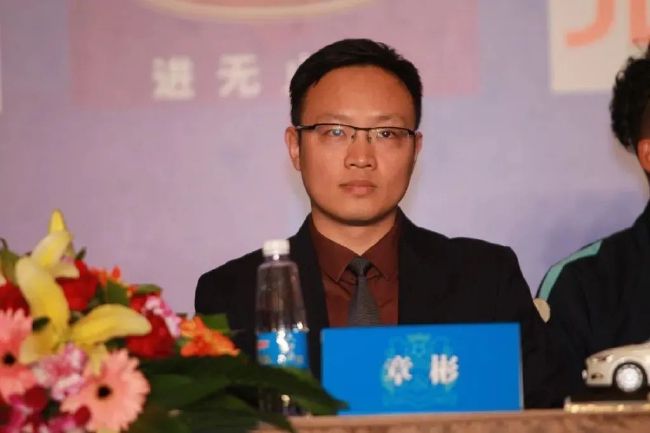 女骑女vk
